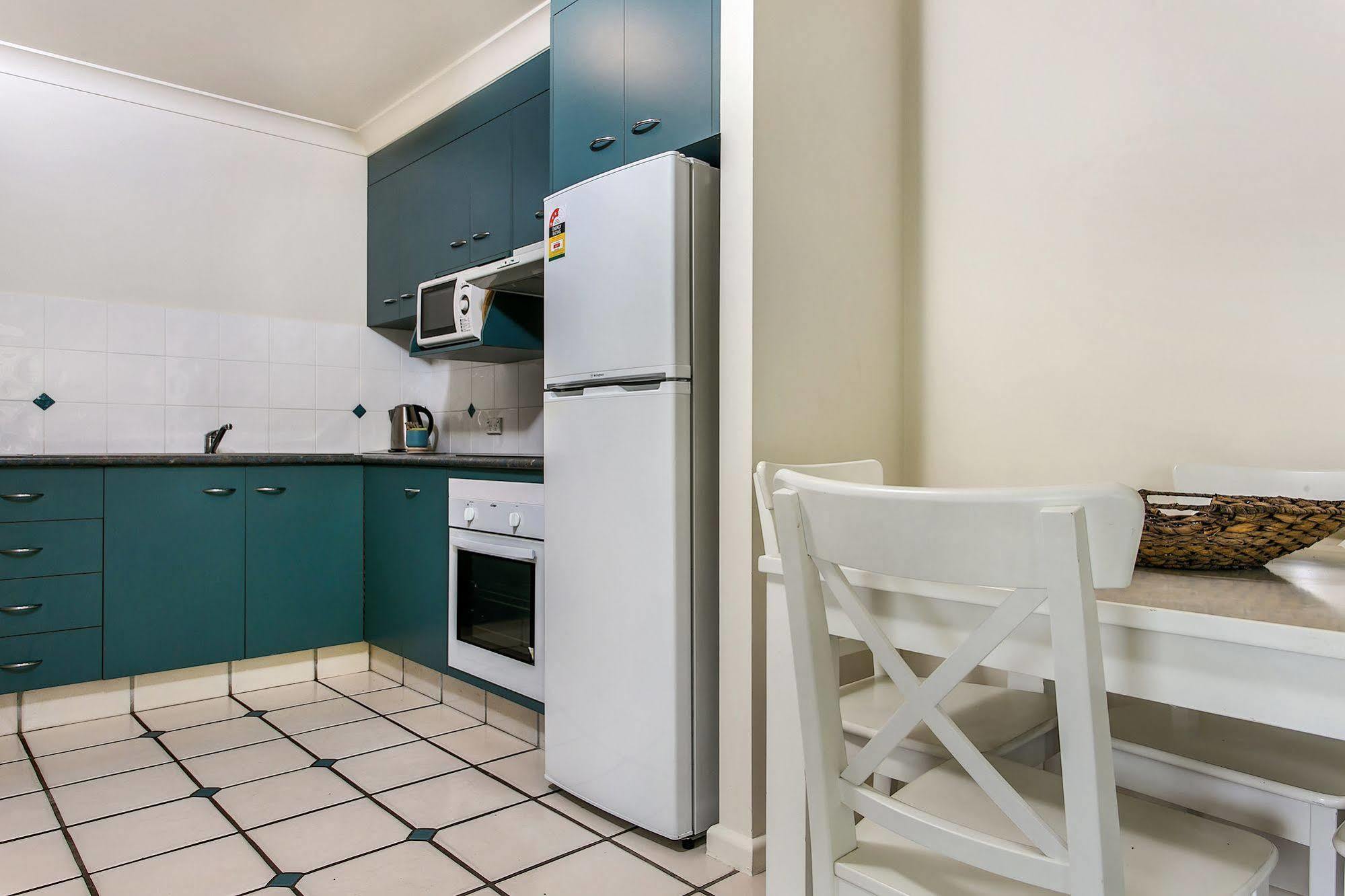 Beaches Aparthotel 3*